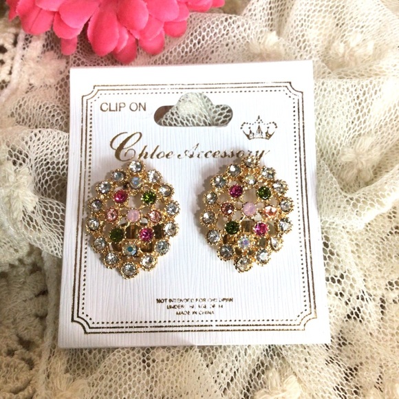 Crystal Rhinestone Bling Sparkle Special Occasion Oval Clip-On Earrings - Picture 2 of 6